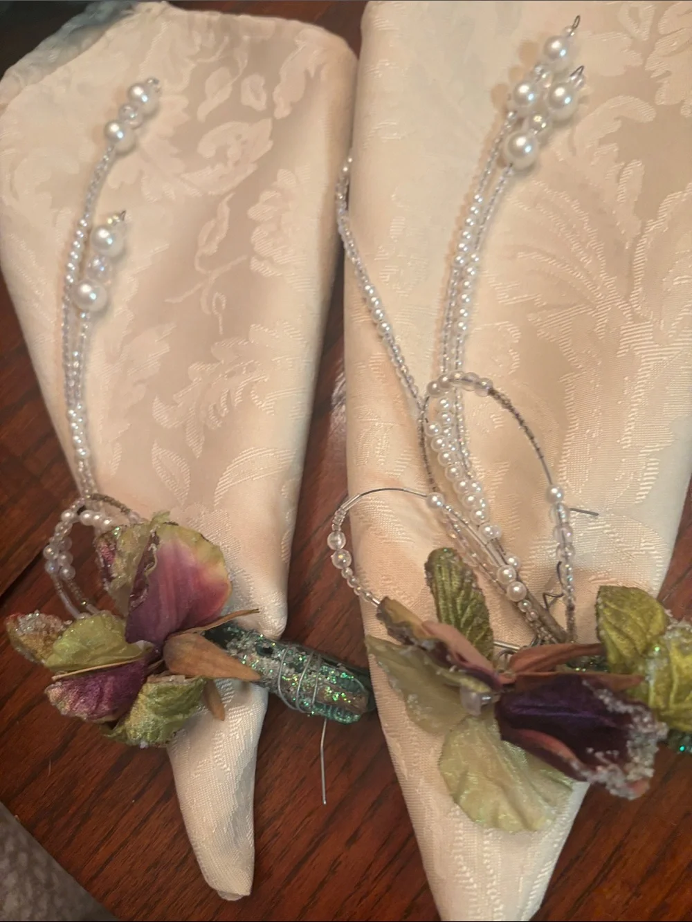 N/A six elegant